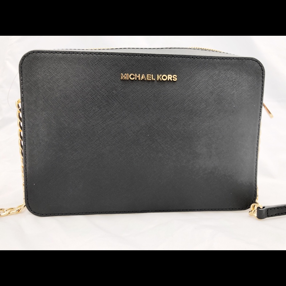 Gaby’sBags👜💕-NWT Michael Kors Crossbody Black - Picture 6 of 7